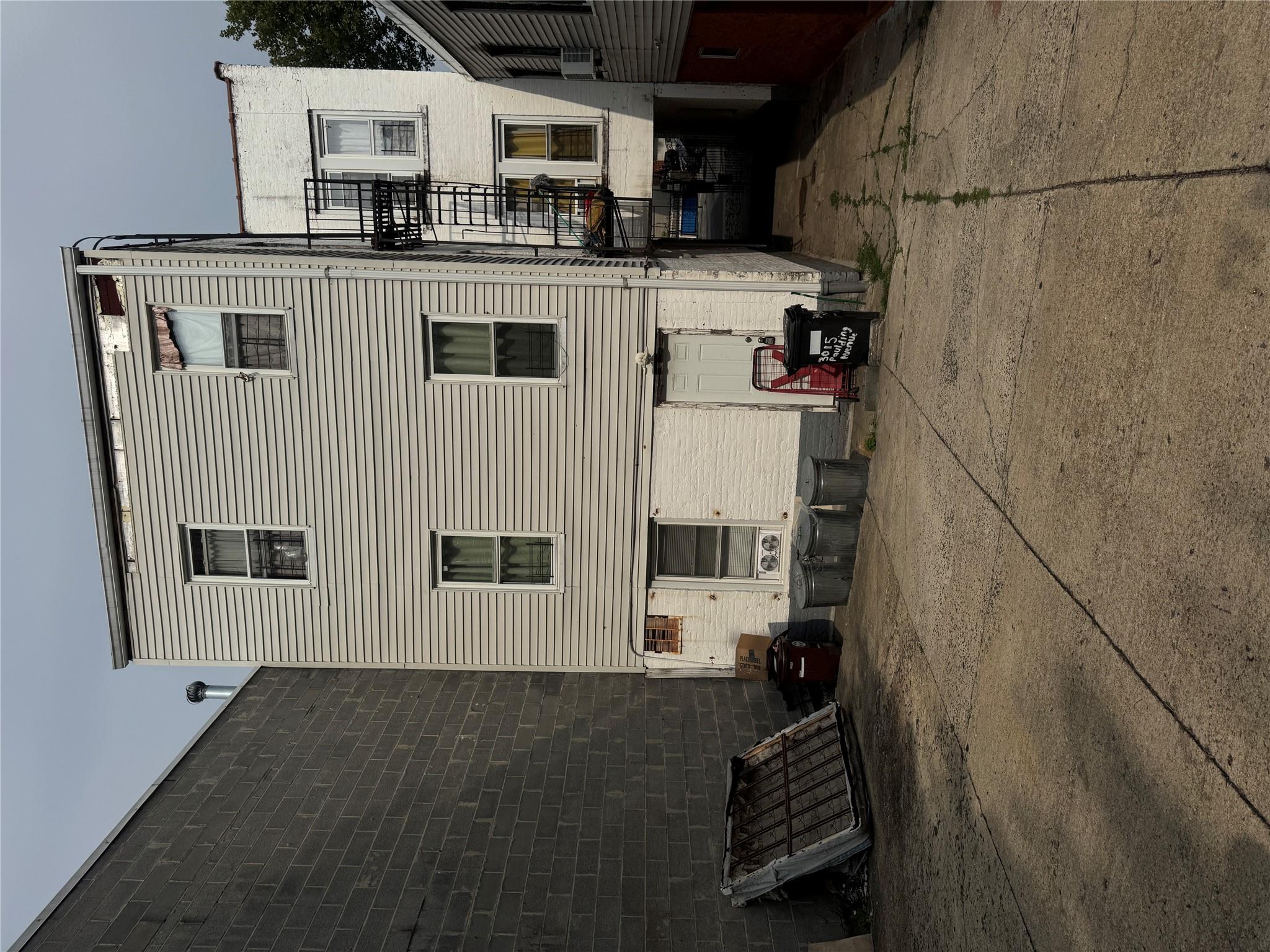 #7 photo, 3015 Paulding Avenue, Bronx , NY 10469