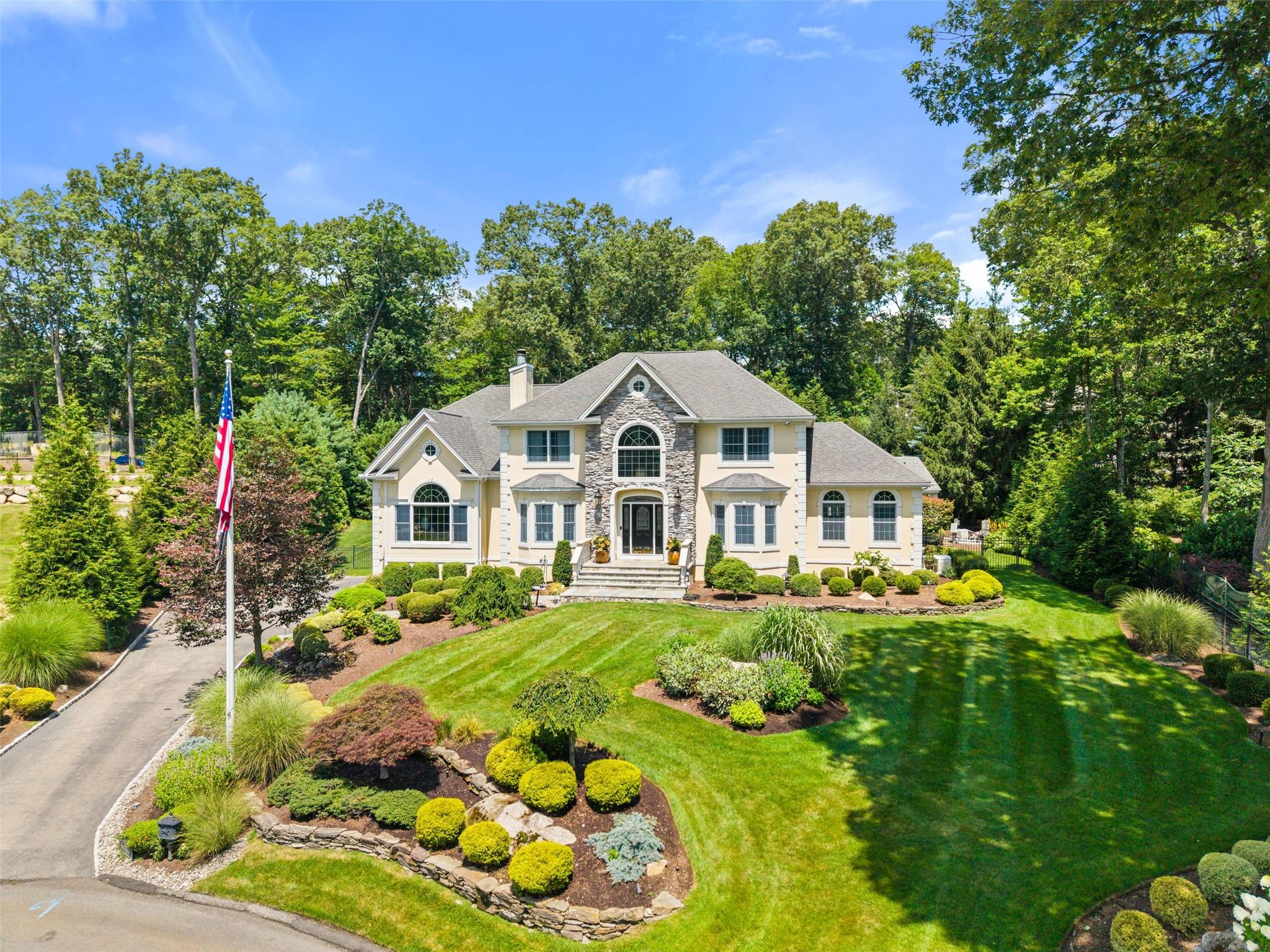 #2 photo, 22 Perrins Peak Road, Stony Point , NY 10980