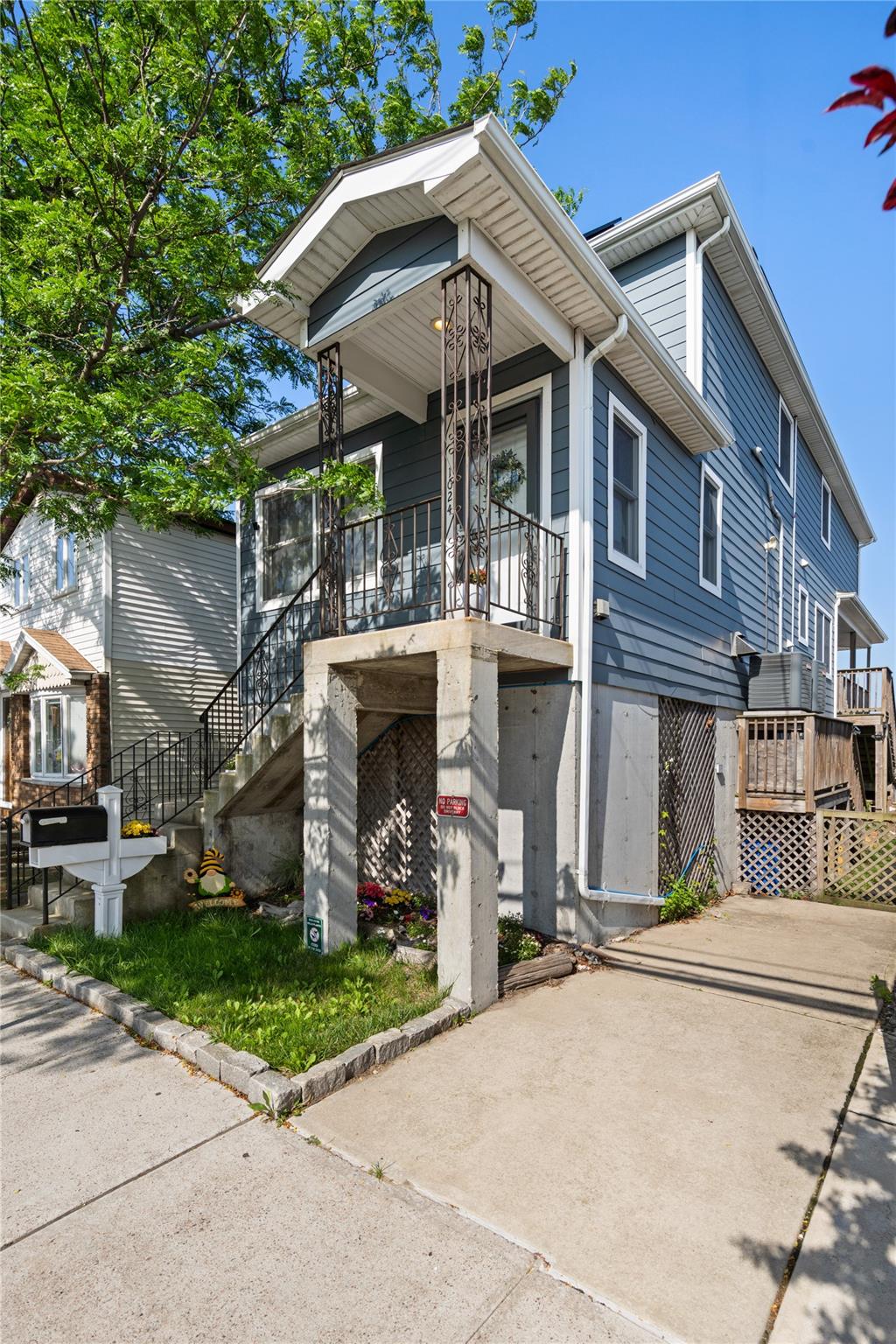 #1 photo, 1024 Cross Bay Boulevard, कुईंस Broad Channel , NY 11693