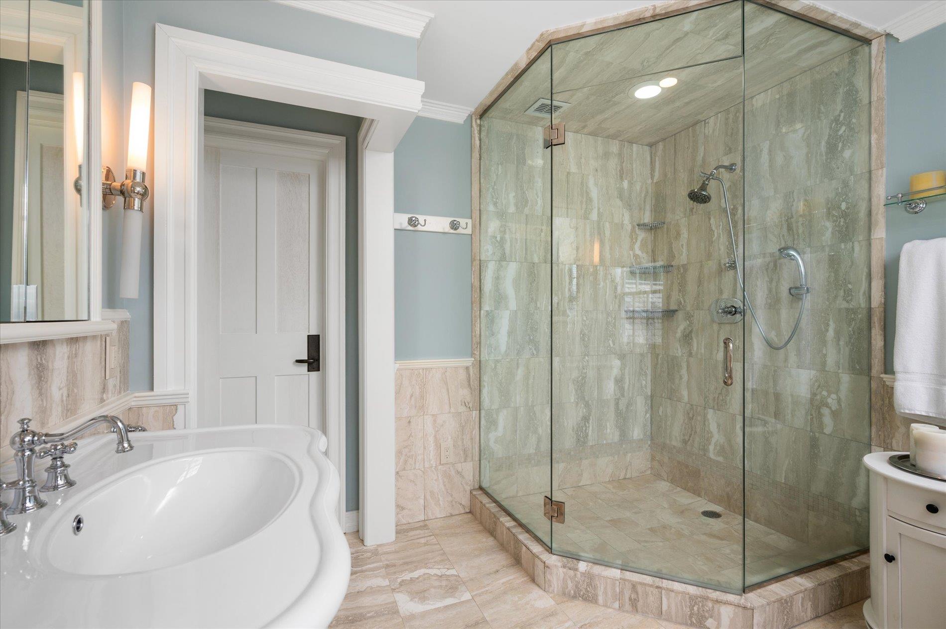 #17 photo, 4 Clock Tower Lane, ナッソー郡 Old Westbury , NY 11568