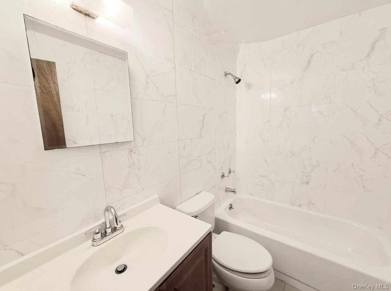 #7 photo, 43-65 156 Street, クイーンズ区 Flushing , NY 11355