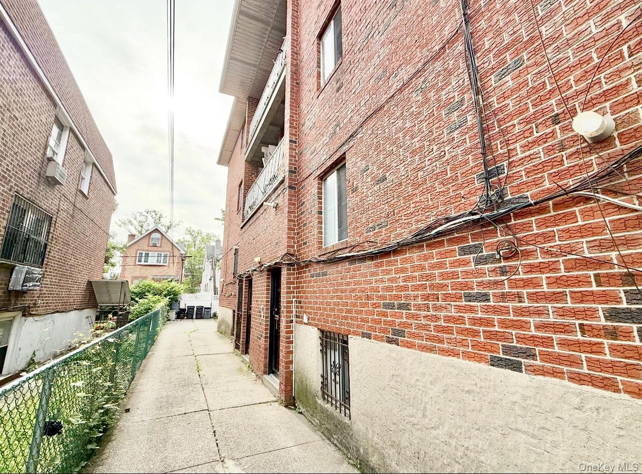 #9 photo, 43-65 156 Street, クイーンズ区 Flushing , NY 11355