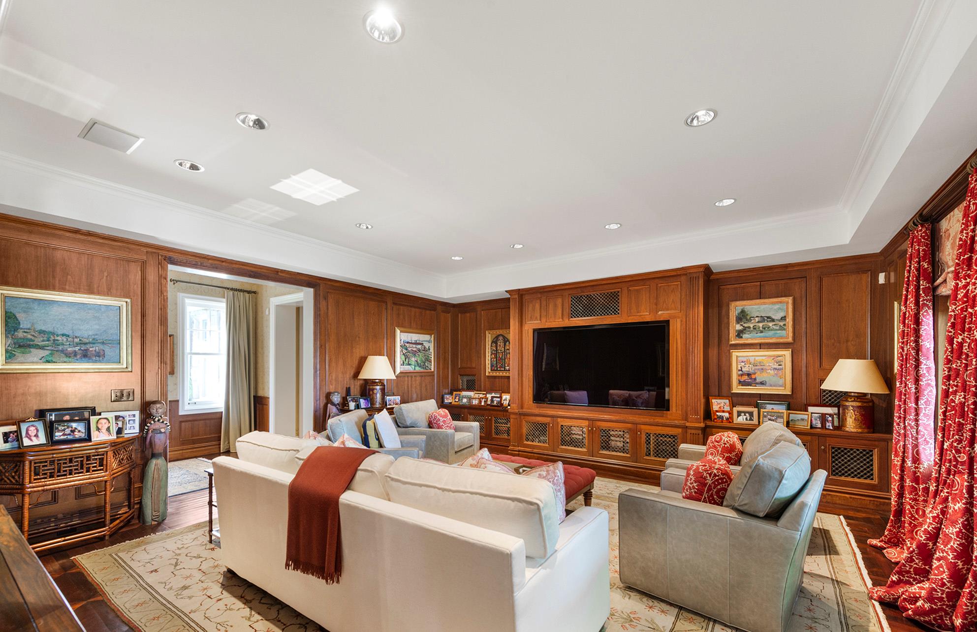 #15 photo, 14 Fordune Drive, サフォーク郡 Southampton , NY 11968