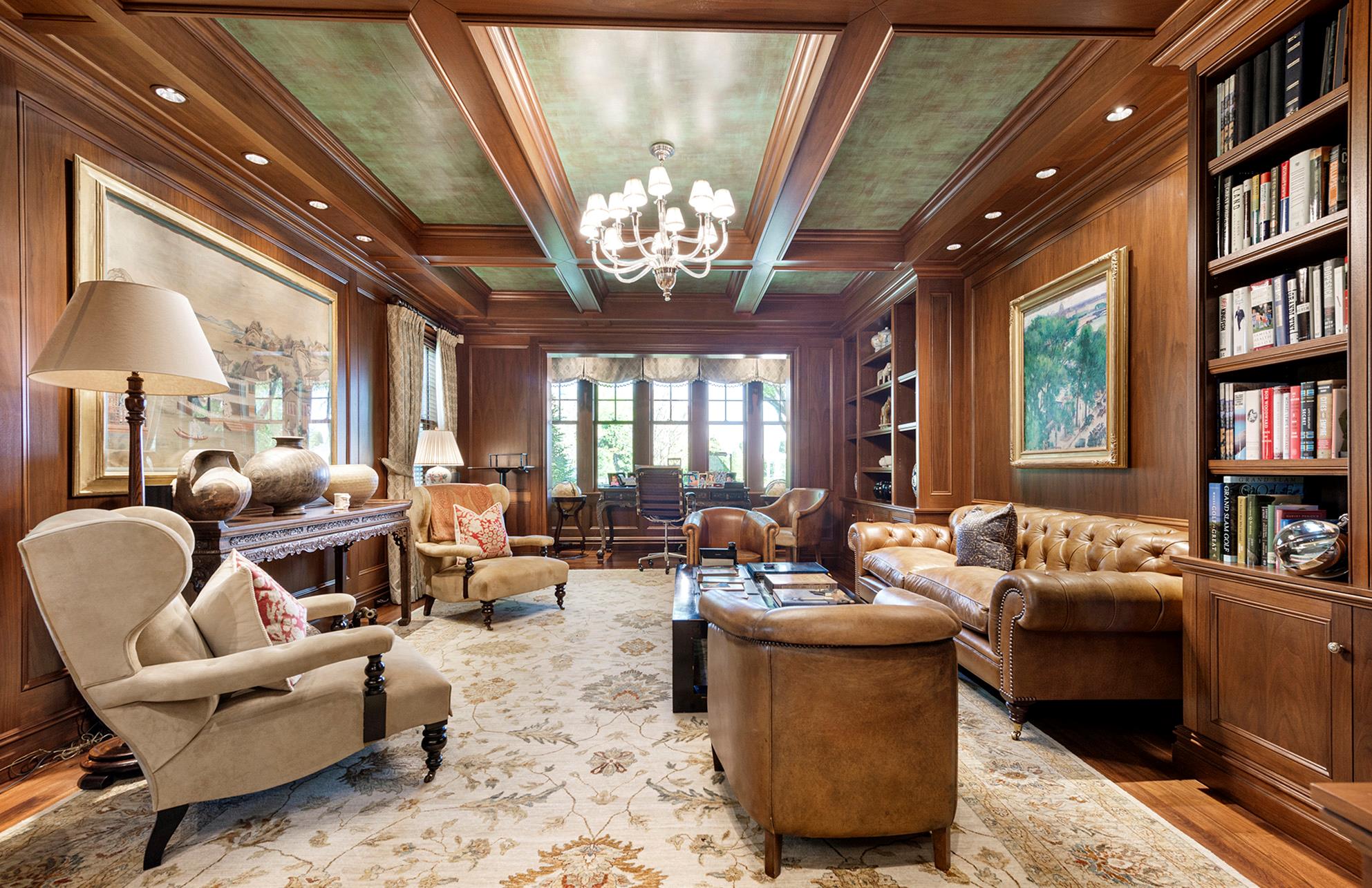 #16 photo, 14 Fordune Drive, サフォーク郡 Southampton , NY 11968