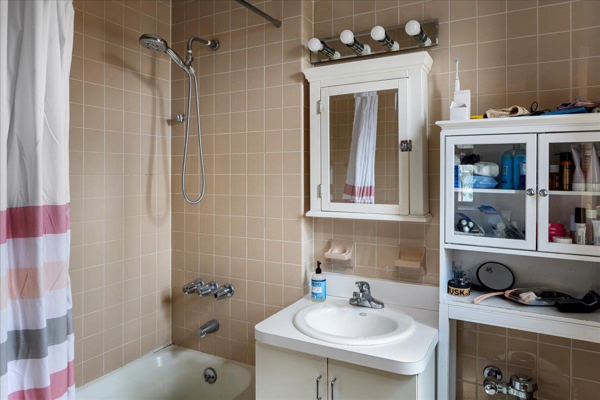 #13 photo, 141 Wyckoff Place, ナッソー郡 Woodmere , NY 11598