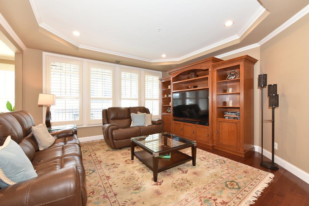 #6 photo, 415 Pacing Way, 長島 西布雷 Westbury , NY 11590