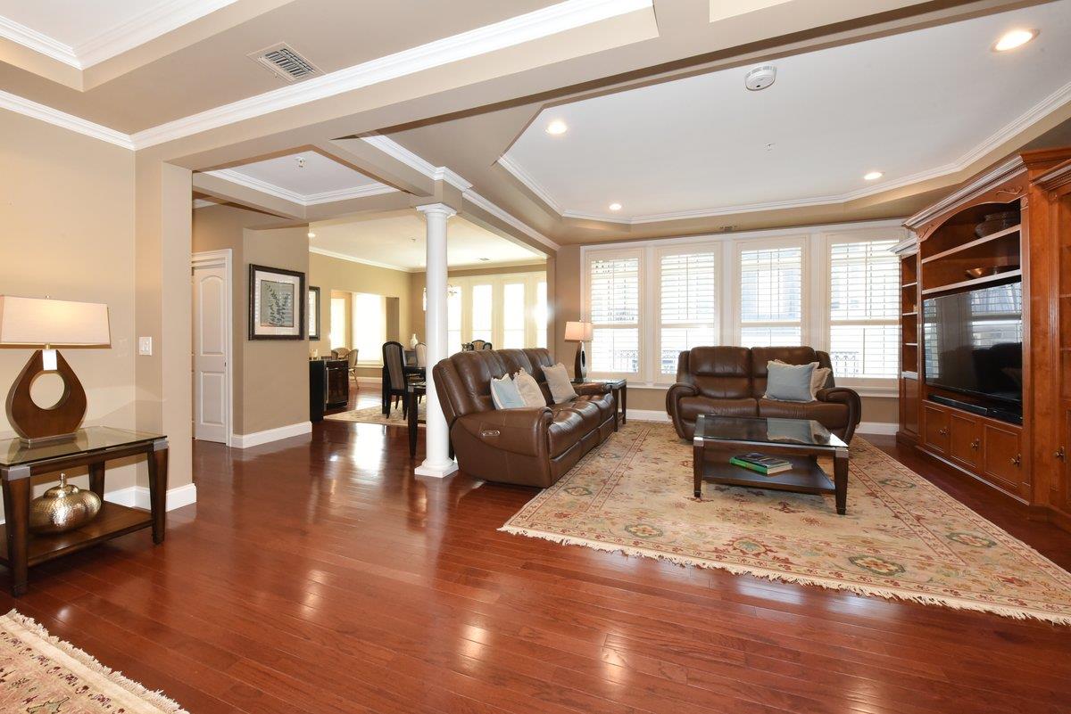 #7 photo, 415 Pacing Way, 長島 西布雷 Westbury , NY 11590