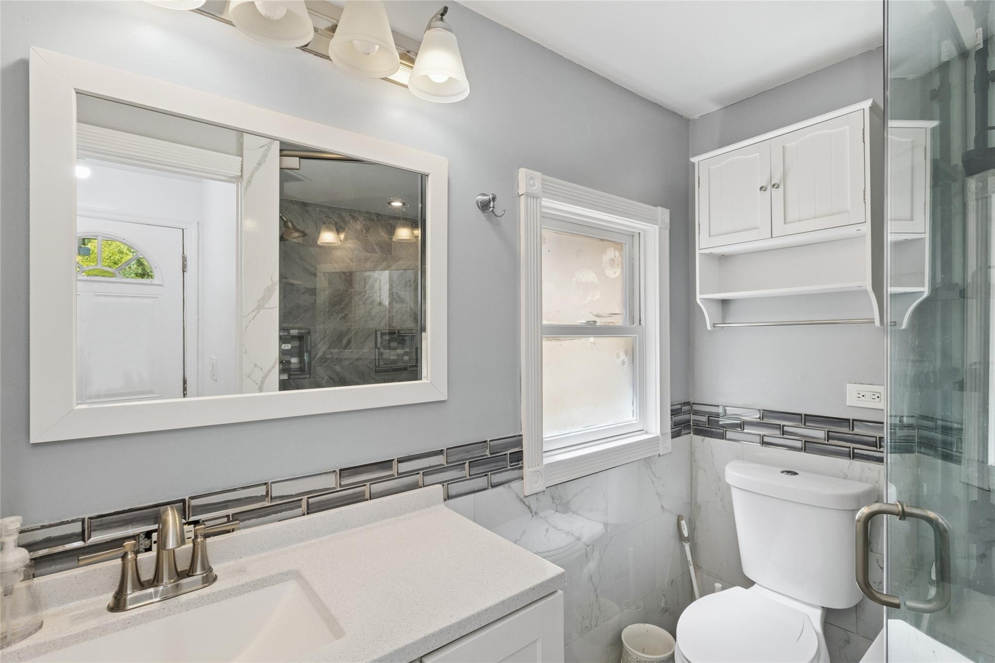 #12 photo, 8 Cleary Road, 東長島 Ronkonkoma , NY 11779