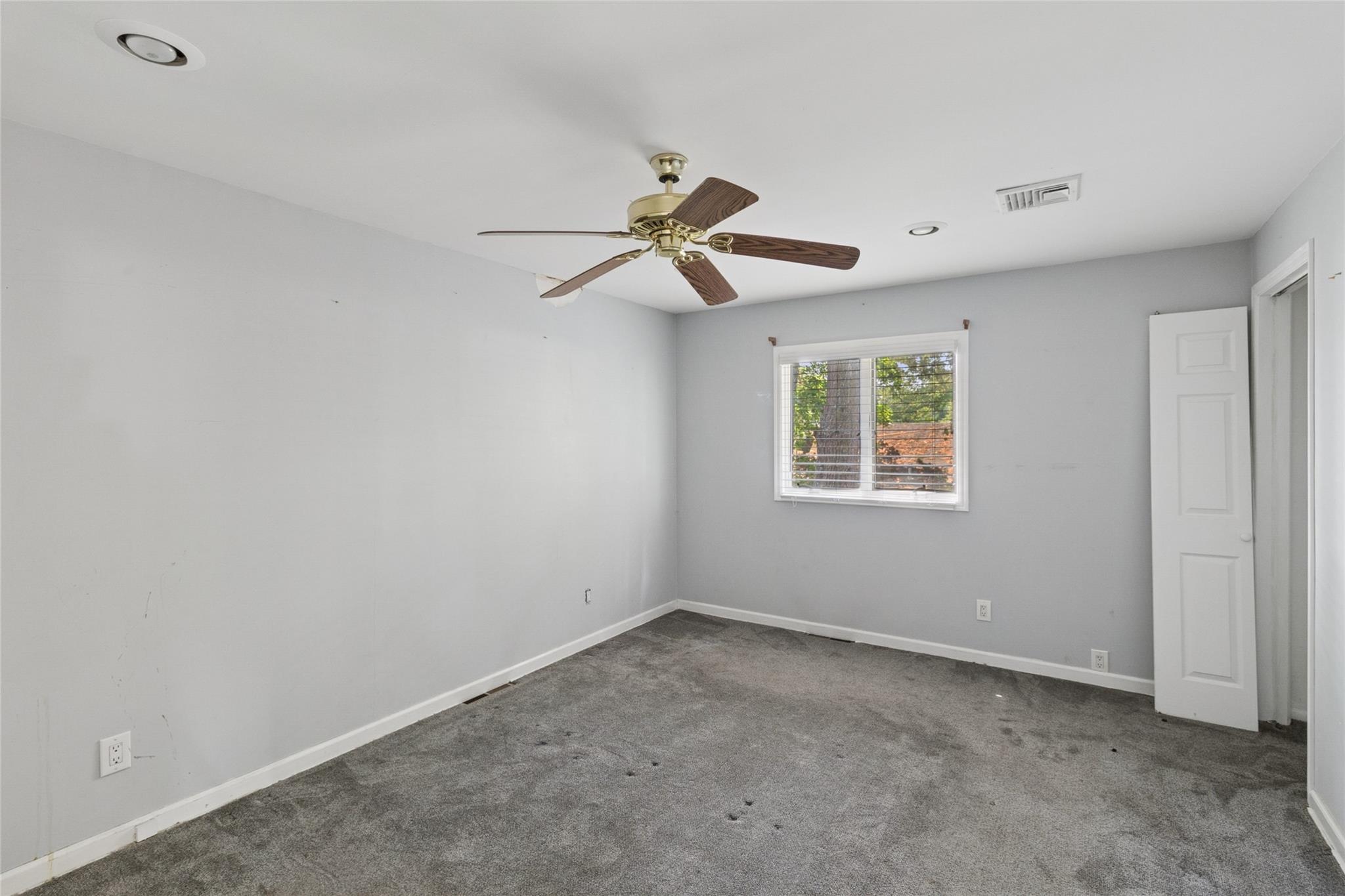 #15 photo, 8 Cleary Road, 東長島 Ronkonkoma , NY 11779