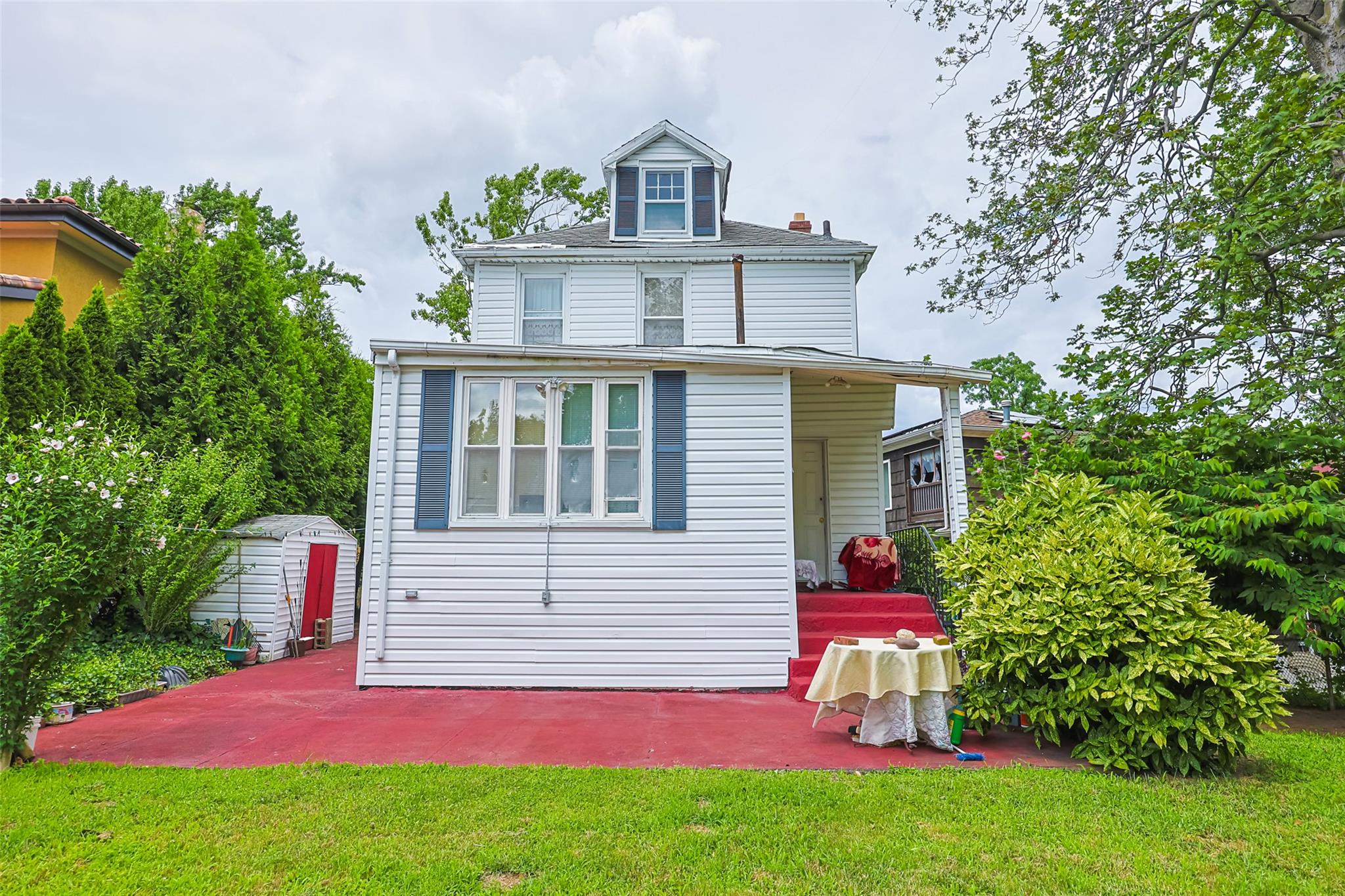 #4 photo, 19512 McLaughlin Avenue, クイーンズ区 Holliswood , NY 11423