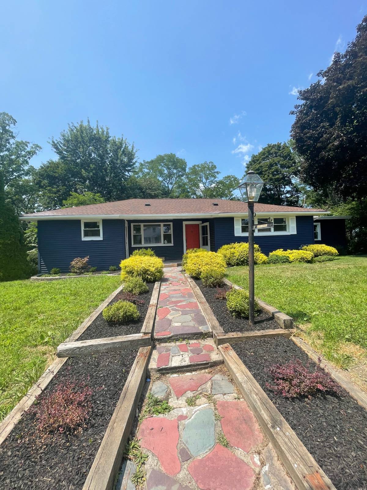 #1 photo, 14 Windsor Dr, New Windsor , NY 12553