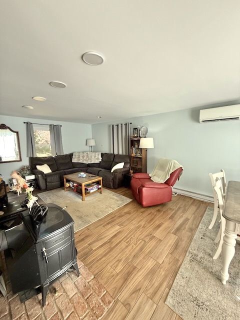 #5 photo, 1 Meadow Street, サフォーク郡 Shelter Island Heights , NY 11965