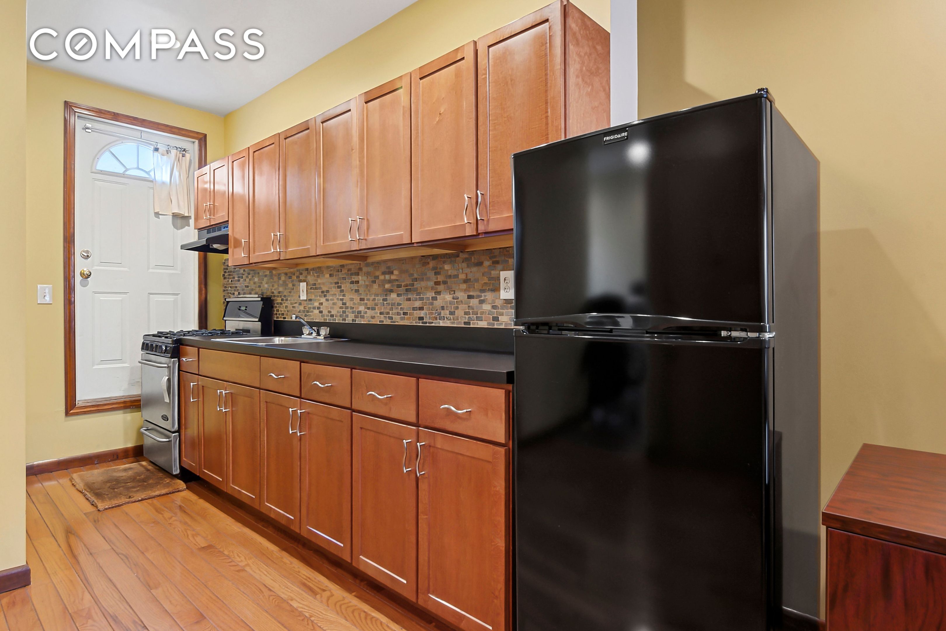 #13 photo, 483 Atlantic Avenue, ブルックリン区 Boerum Hill , NY 11217