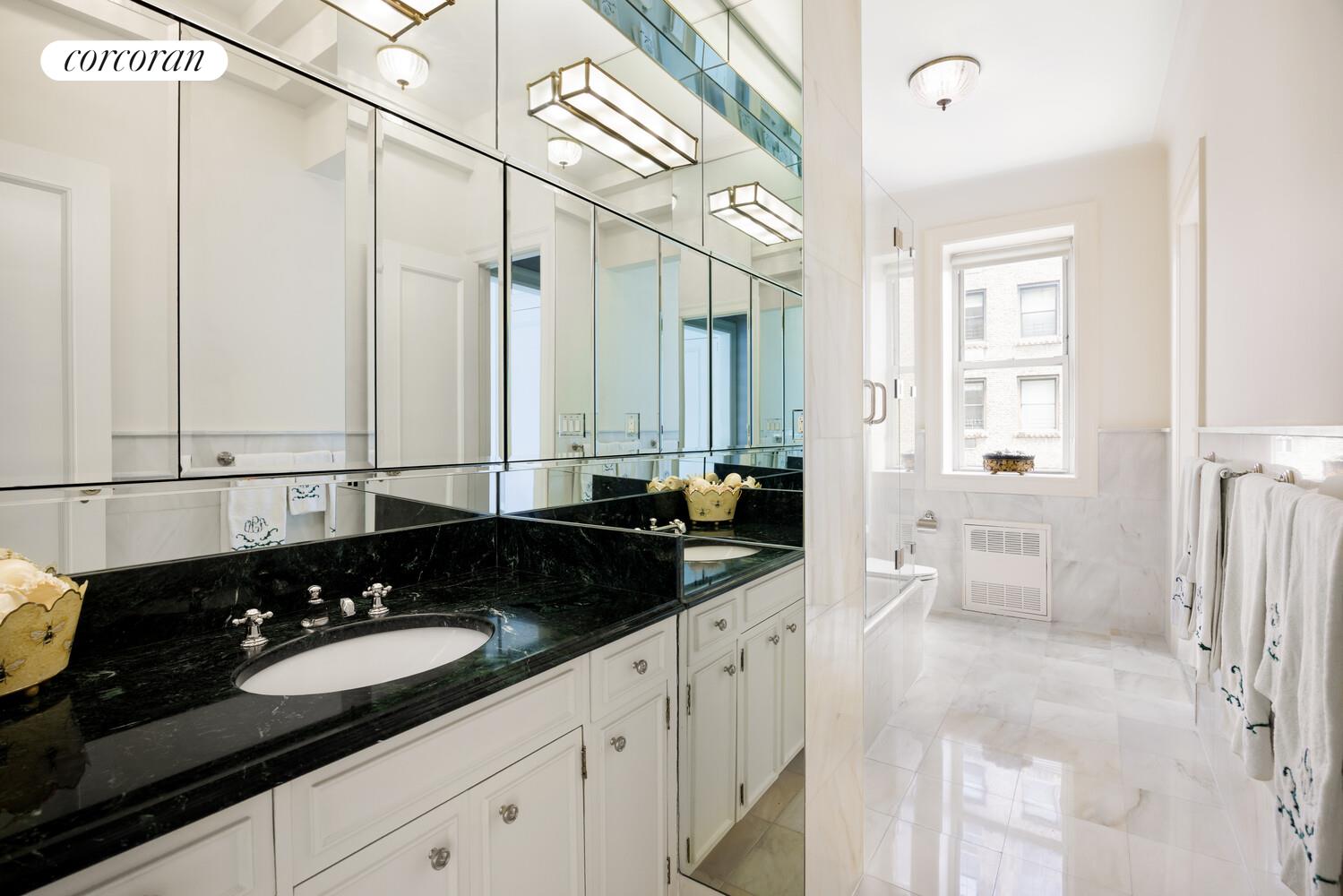 #16 photo, 930 PARK Avenue, マンハッタン Upper East Side , NY 10028