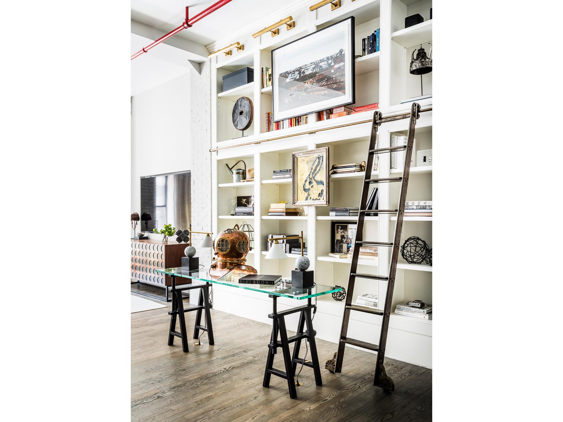 #1 photo, 722 BROADWAY, NoHo , NY 10003