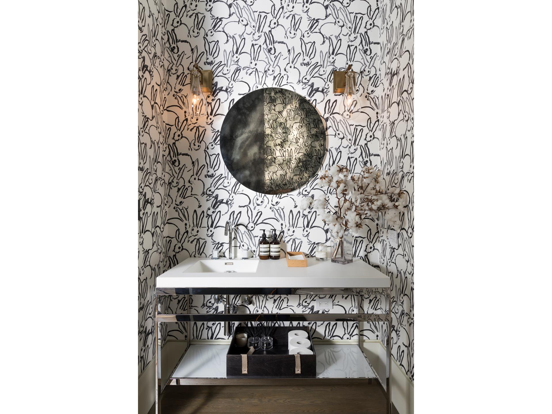 #19 photo, 722 BROADWAY, NoHo , NY 10003