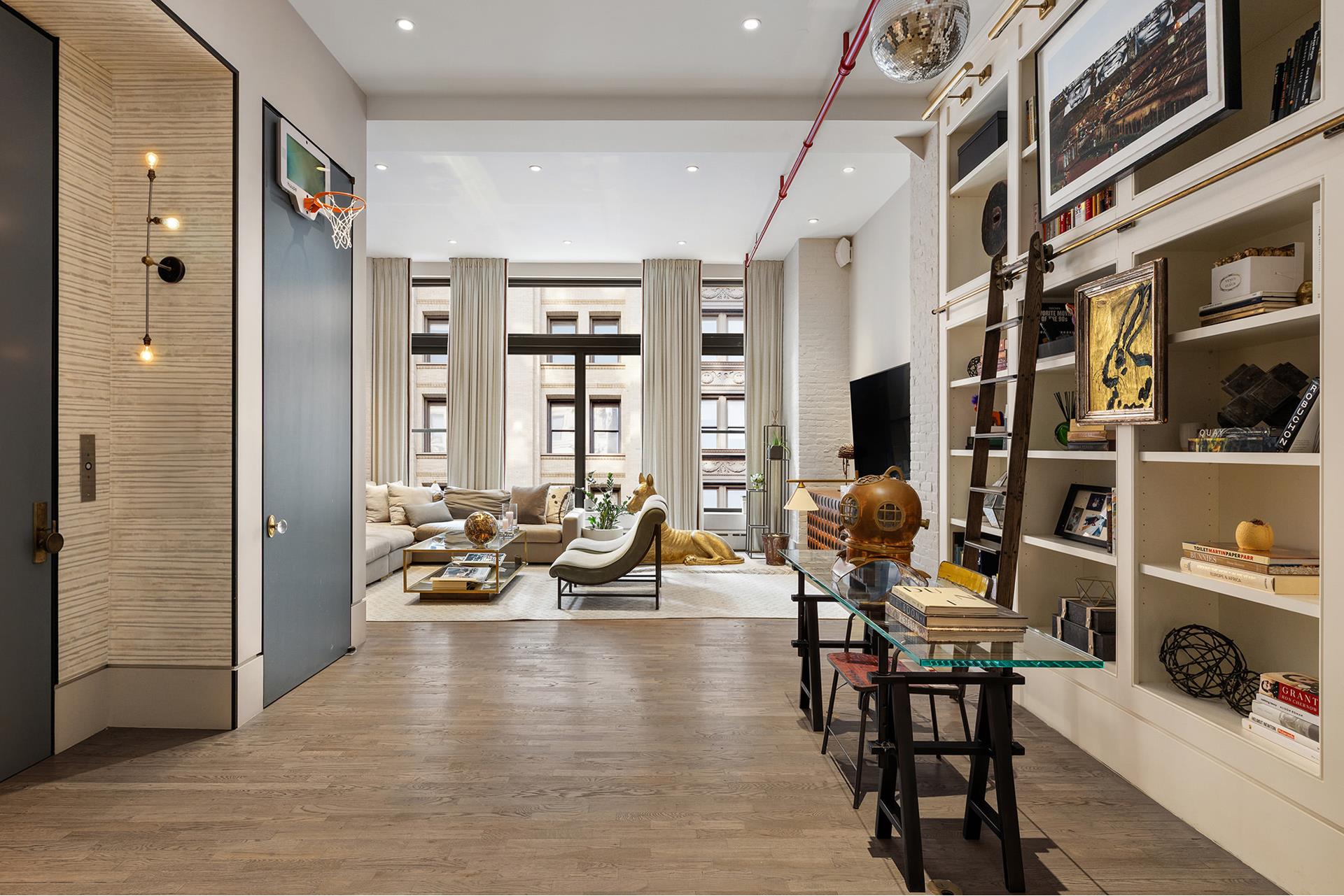 #20 photo, 722 BROADWAY, NoHo , NY 10003