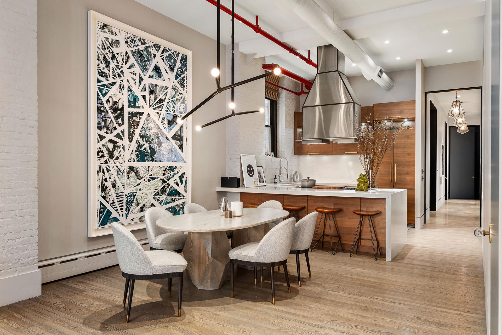 #9 photo, 722 BROADWAY, NoHo , NY 10003