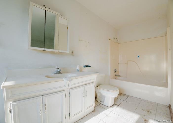 #13 photo, 10 Diviesti Drive, 紐約州 Marlboro , NY 12542