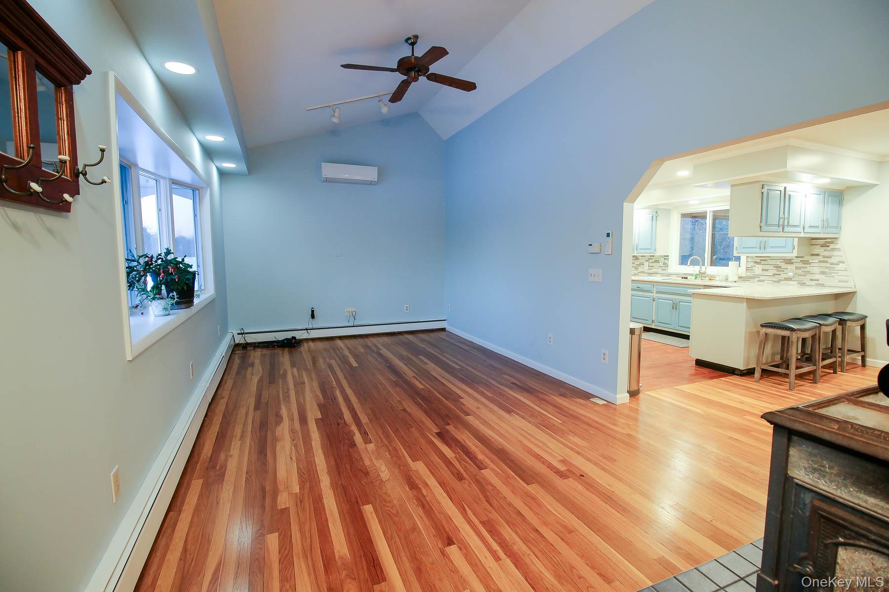 #14 photo, 176 Gardnerville Road, New Hampton , NY 10958