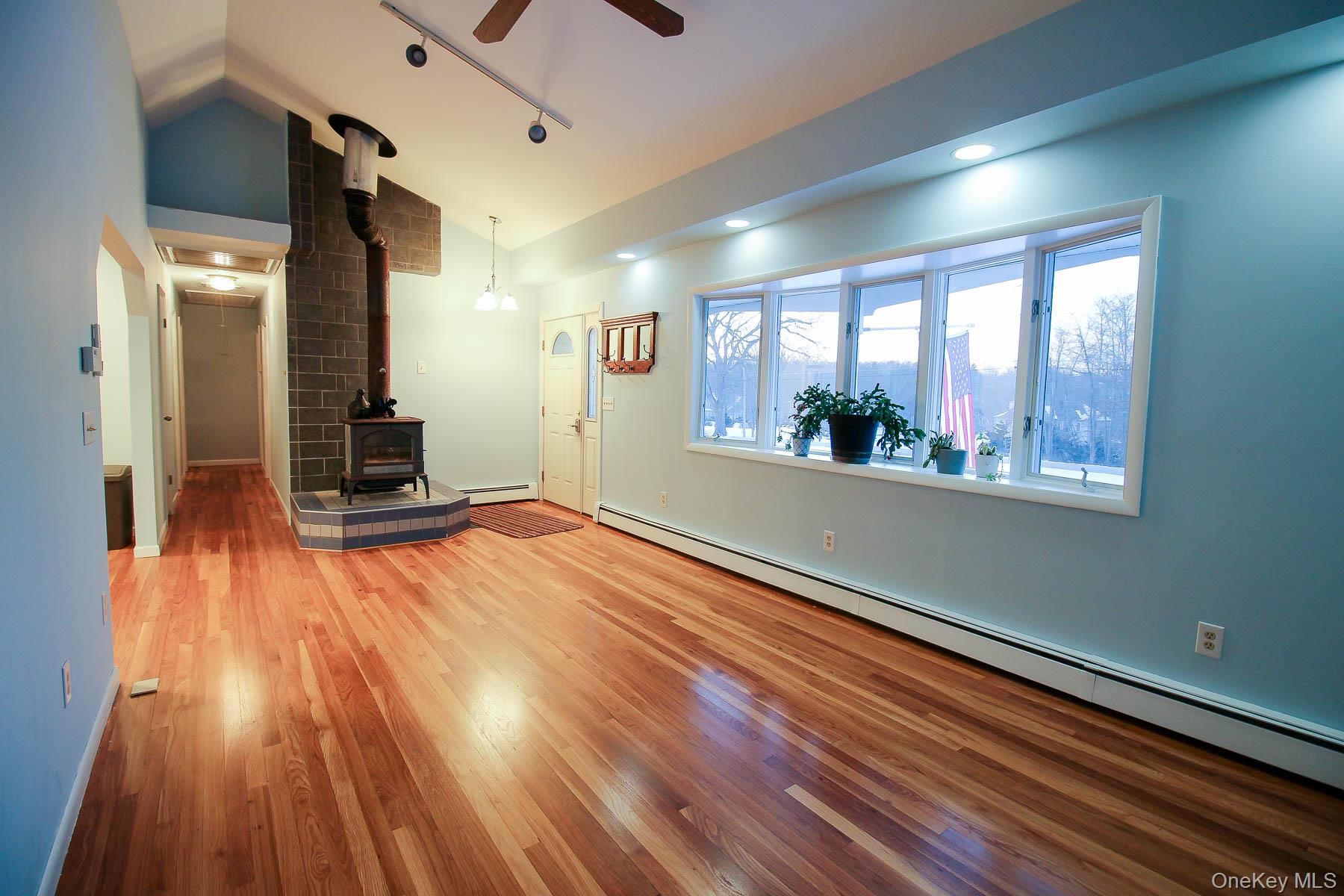 #15 photo, 176 Gardnerville Road, New Hampton , NY 10958