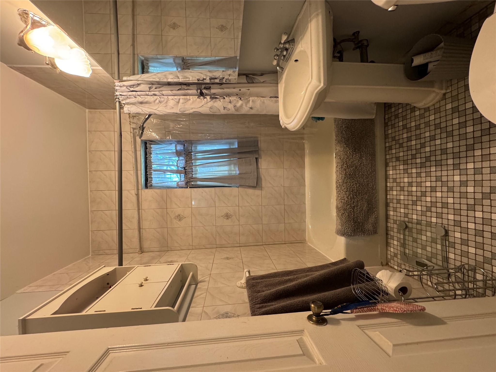 #5 photo, 276 Cedarhurst Avenue, ナッソー郡 Cedarhurst , NY 11516