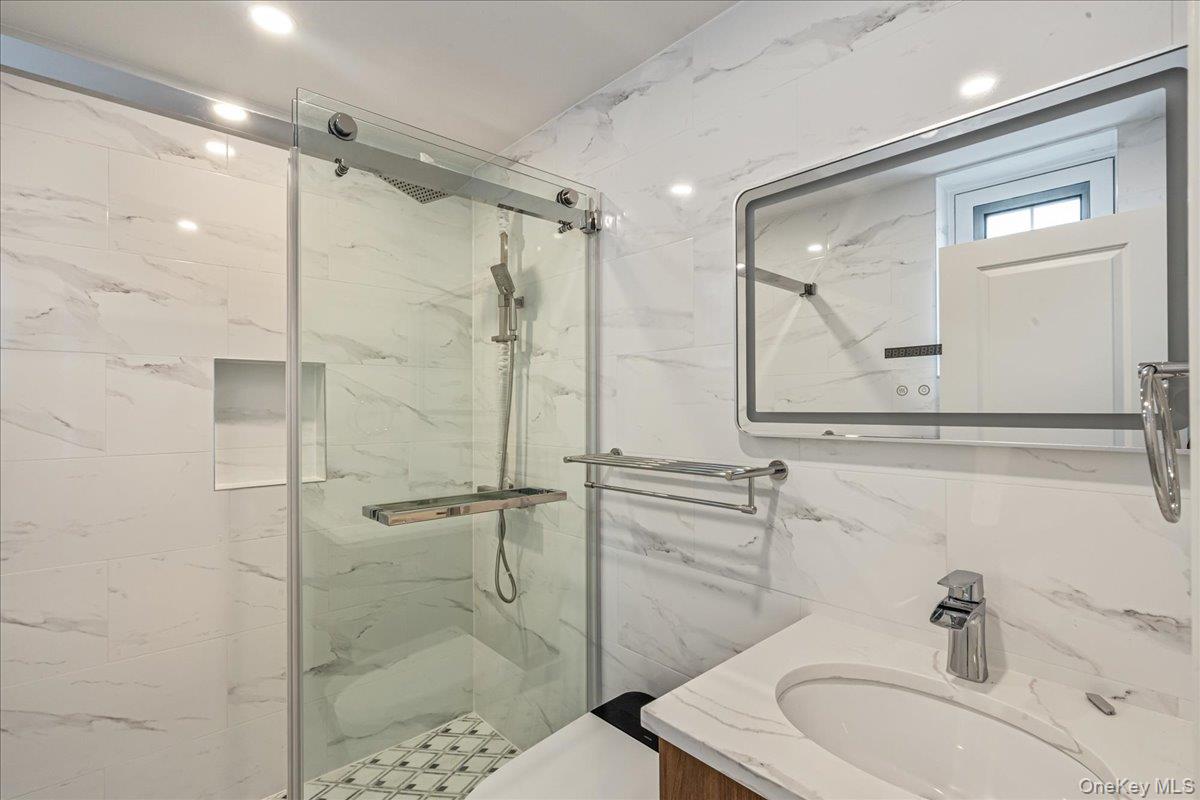 #11 photo, 150-21 Hawtree Street, クイーンズ区 Ozone Park , NY 11417