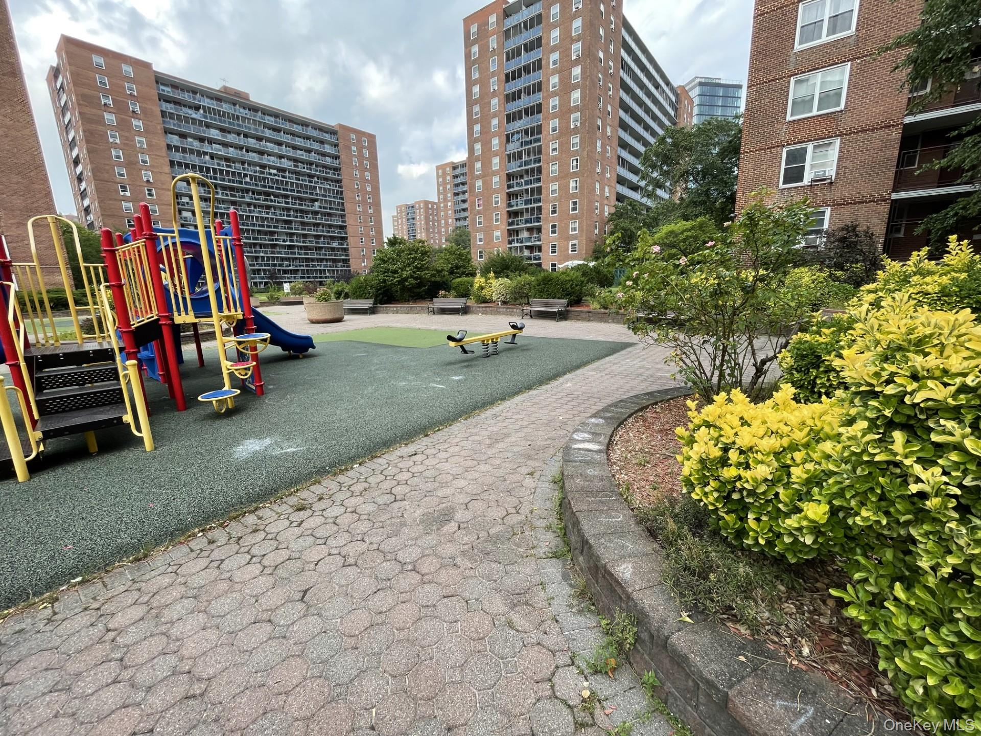 #18 photo, 9740 62nd Drive, Rego Park , NY 11374