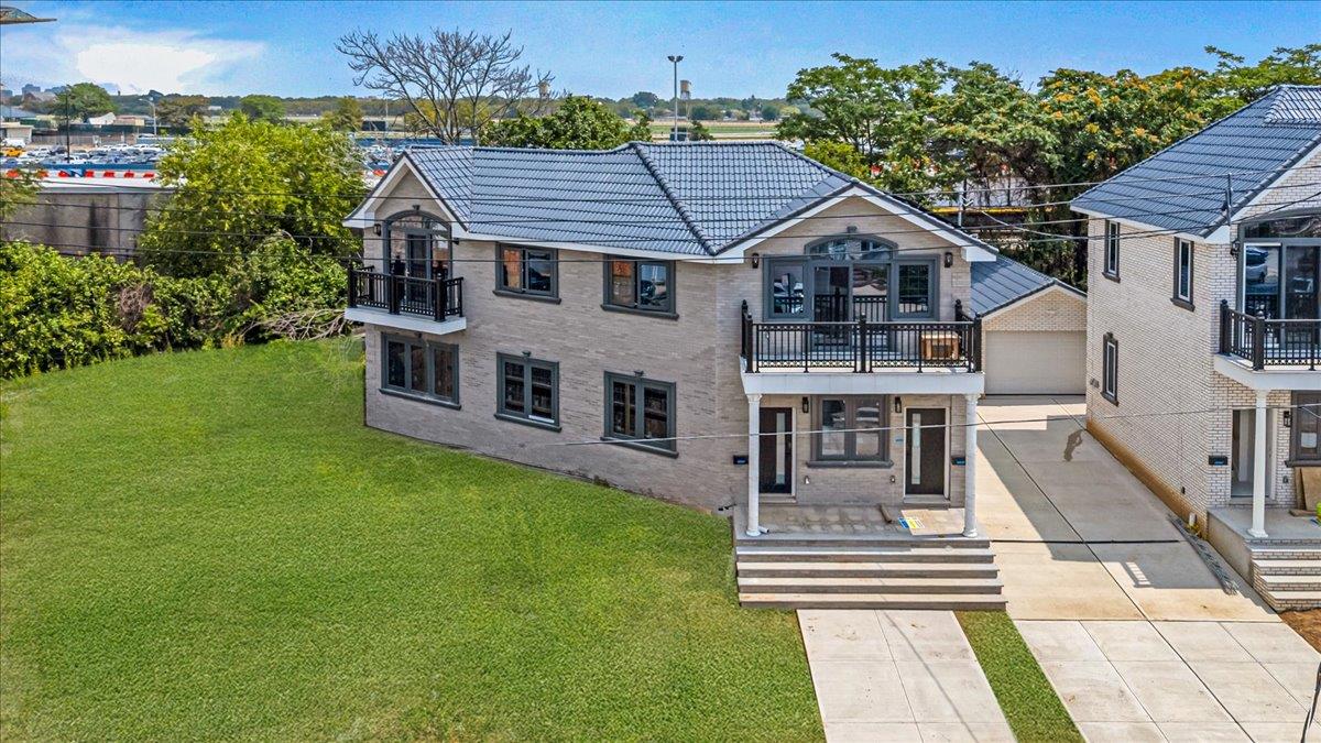 #1 photo, 150-15 Hawtree Street, كوينز Ozone Park , NY 11417