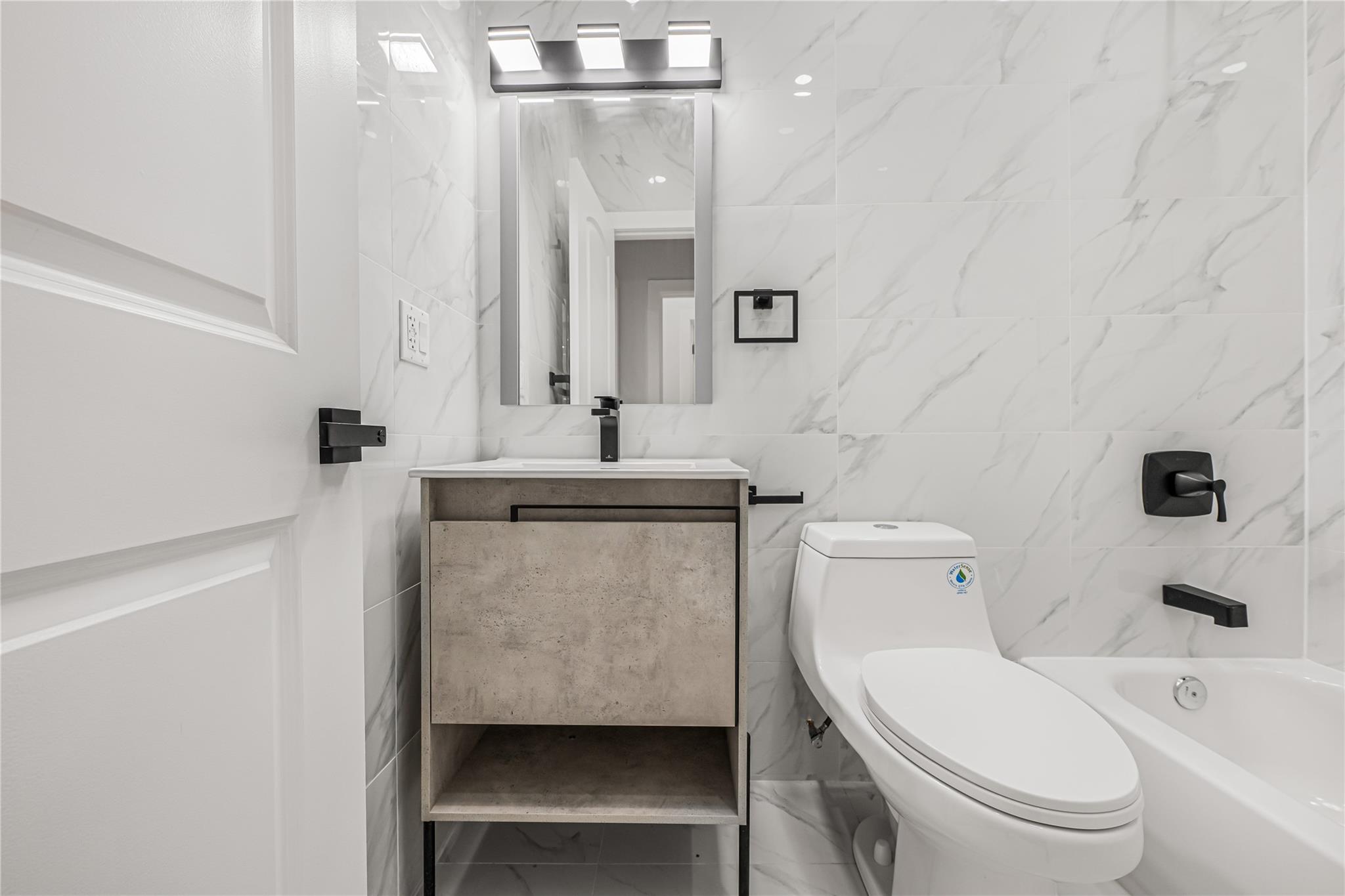 #11 photo, 164 Atkins Avenue, Brooklyn , NY 11208