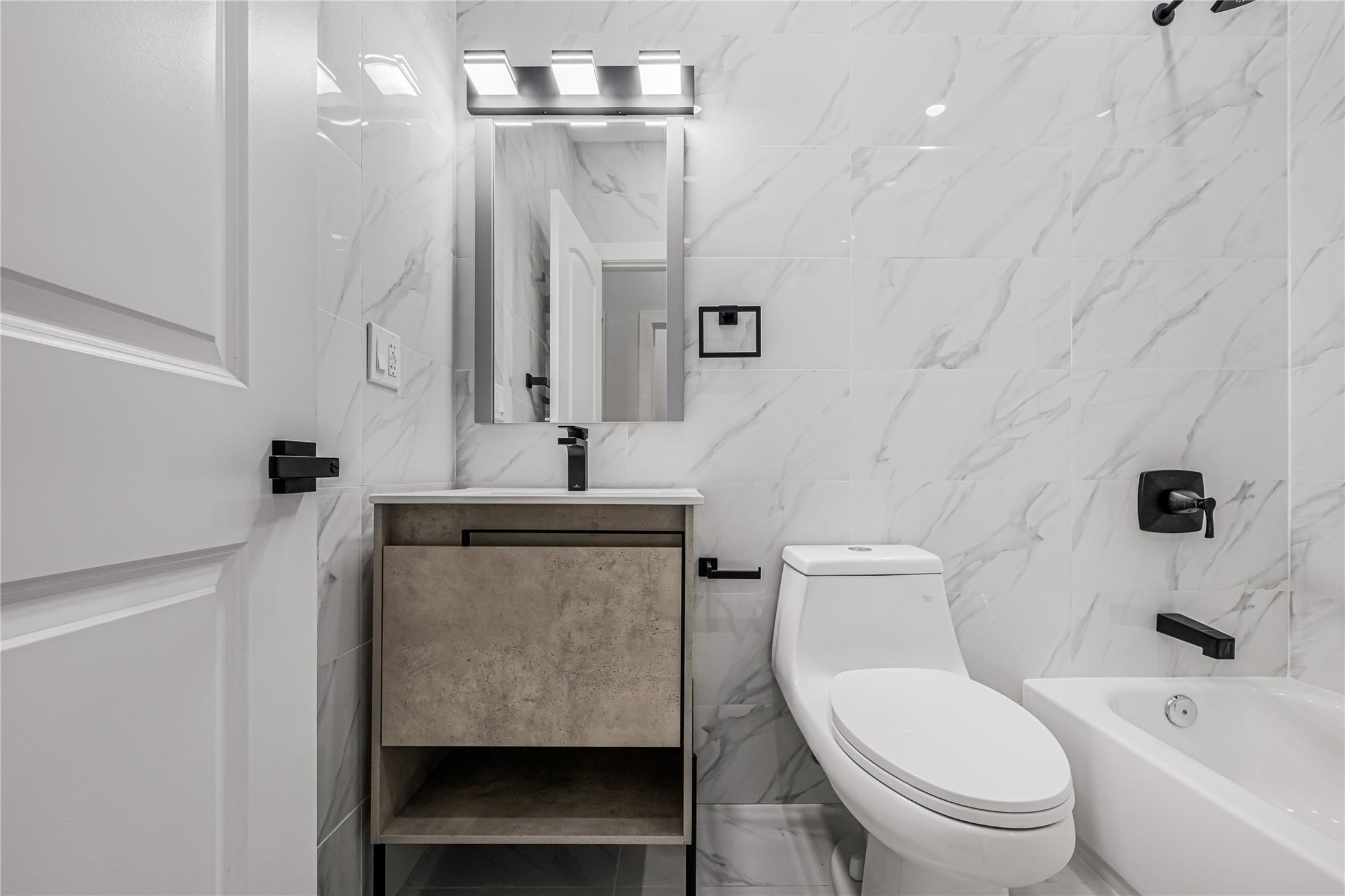 #7 photo, 164 Atkins Avenue, Brooklyn , NY 11208