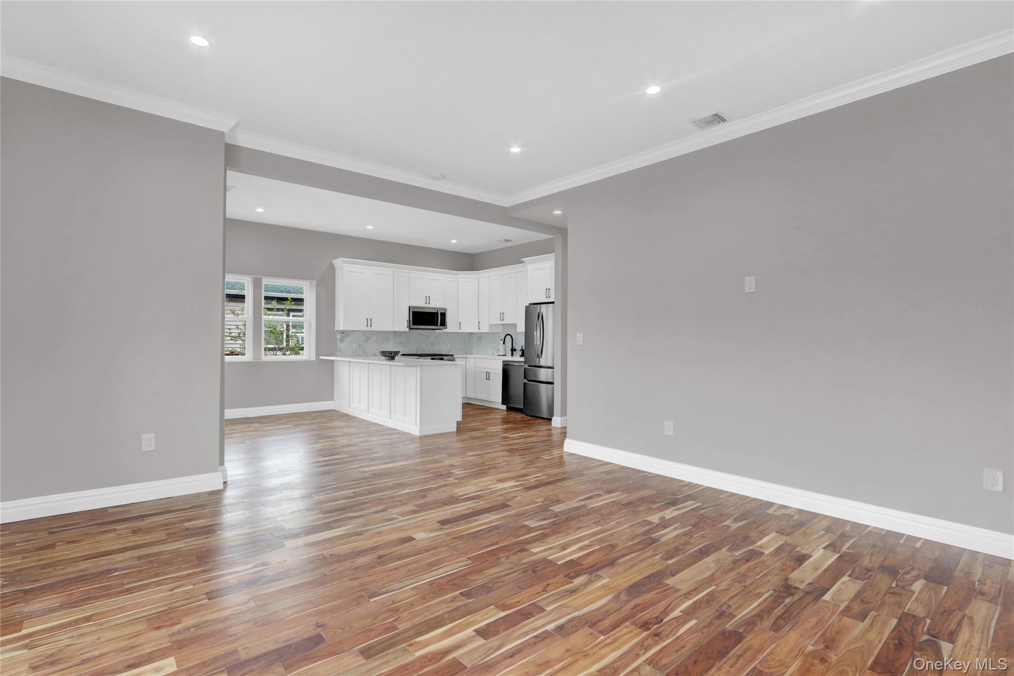 #10 photo, 62 Clark Street, Long Beach , NY 11561