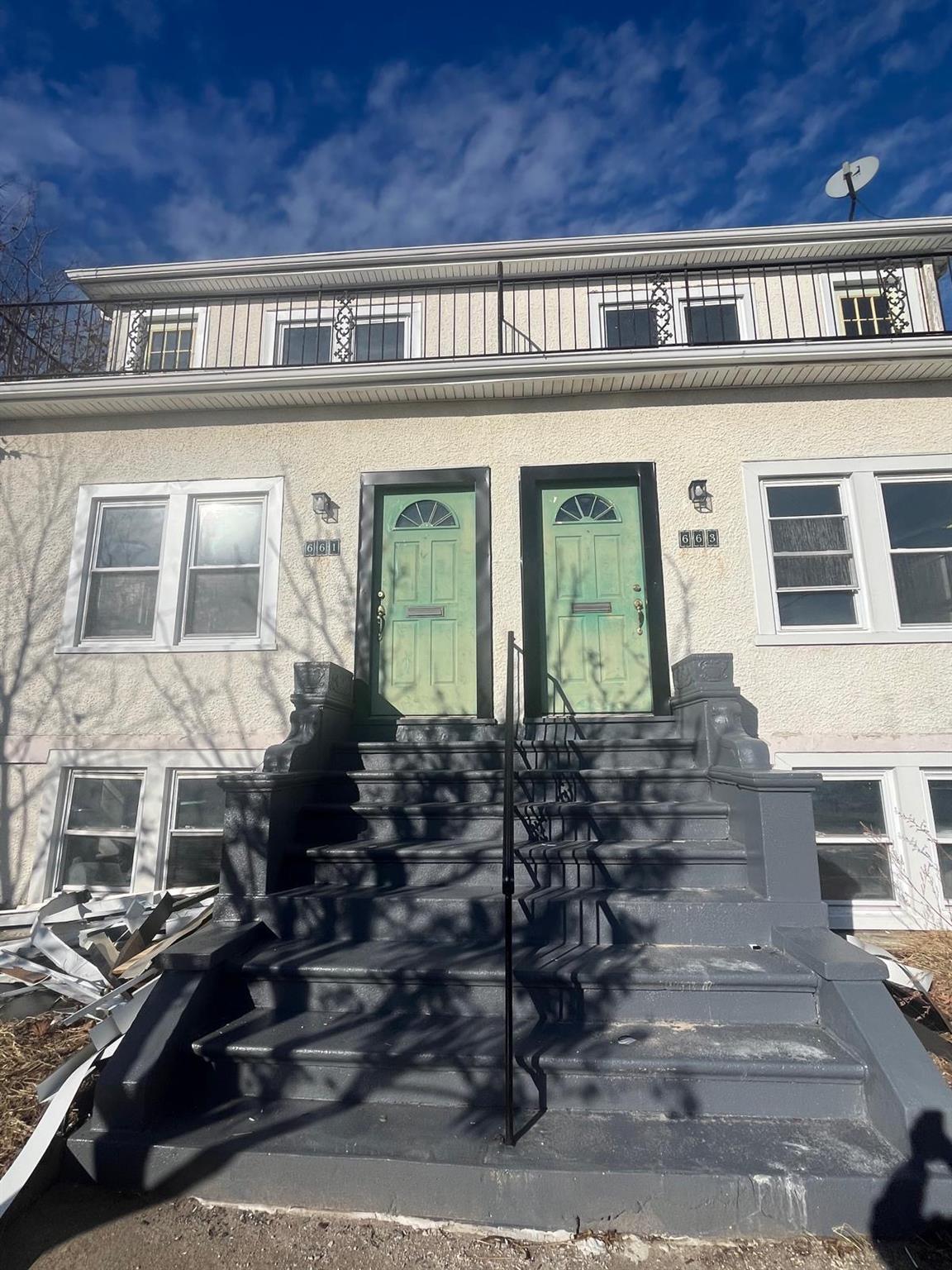 #1 photo, 661 E Olive Street, Long Beach , NY 11561