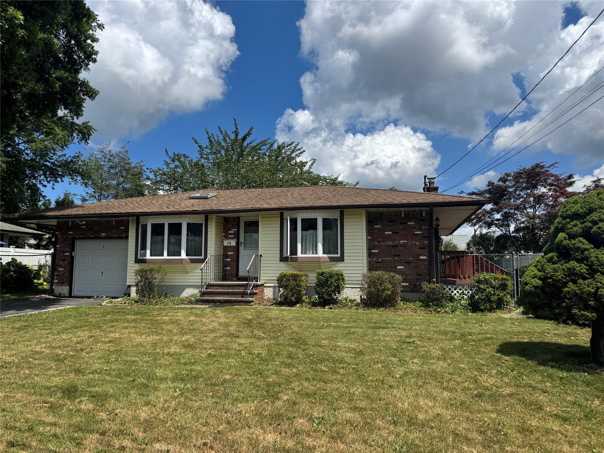#1 photo, 18 Sugarwood Lane, Commack , NY 11725