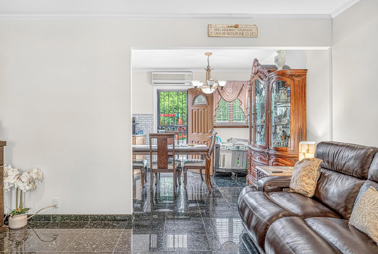 #6 photo, 4818 190th Street, Fresh Meadows , NY 11365