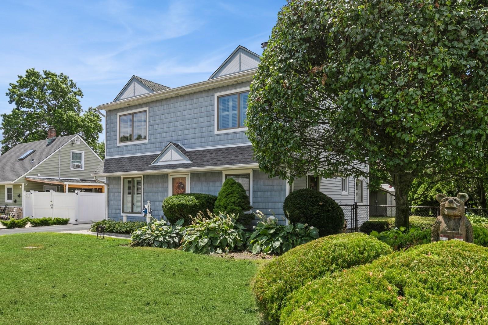 #3 photo, 14 Cobble Lane, 長島 Levittown , NY 11756