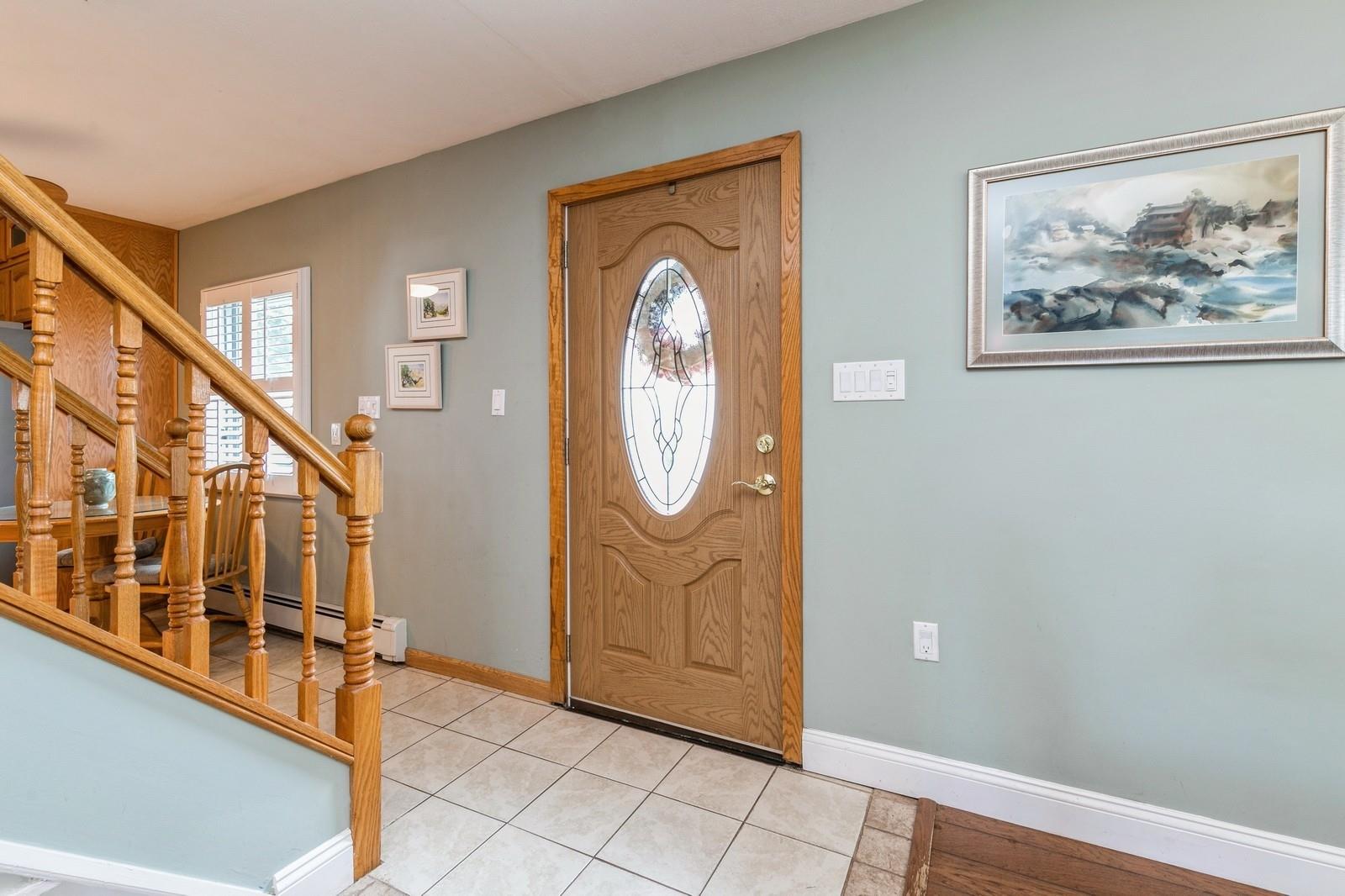 #4 photo, 14 Cobble Lane, 長島 Levittown , NY 11756