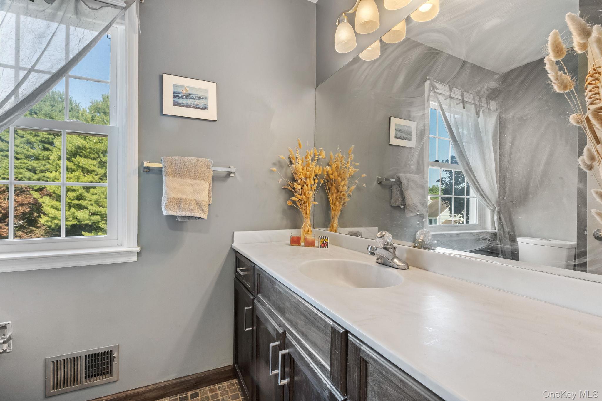 #12 photo, 58 Winterberry Circle, Cross River , NY 10518