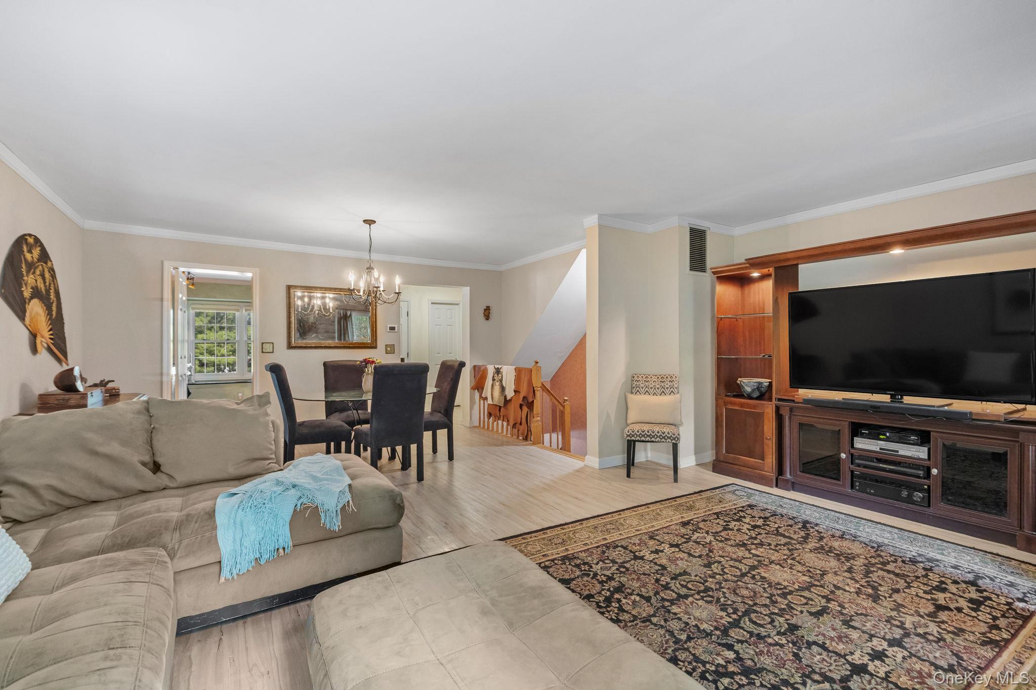 #16 photo, 58 Winterberry Circle, Cross River , NY 10518