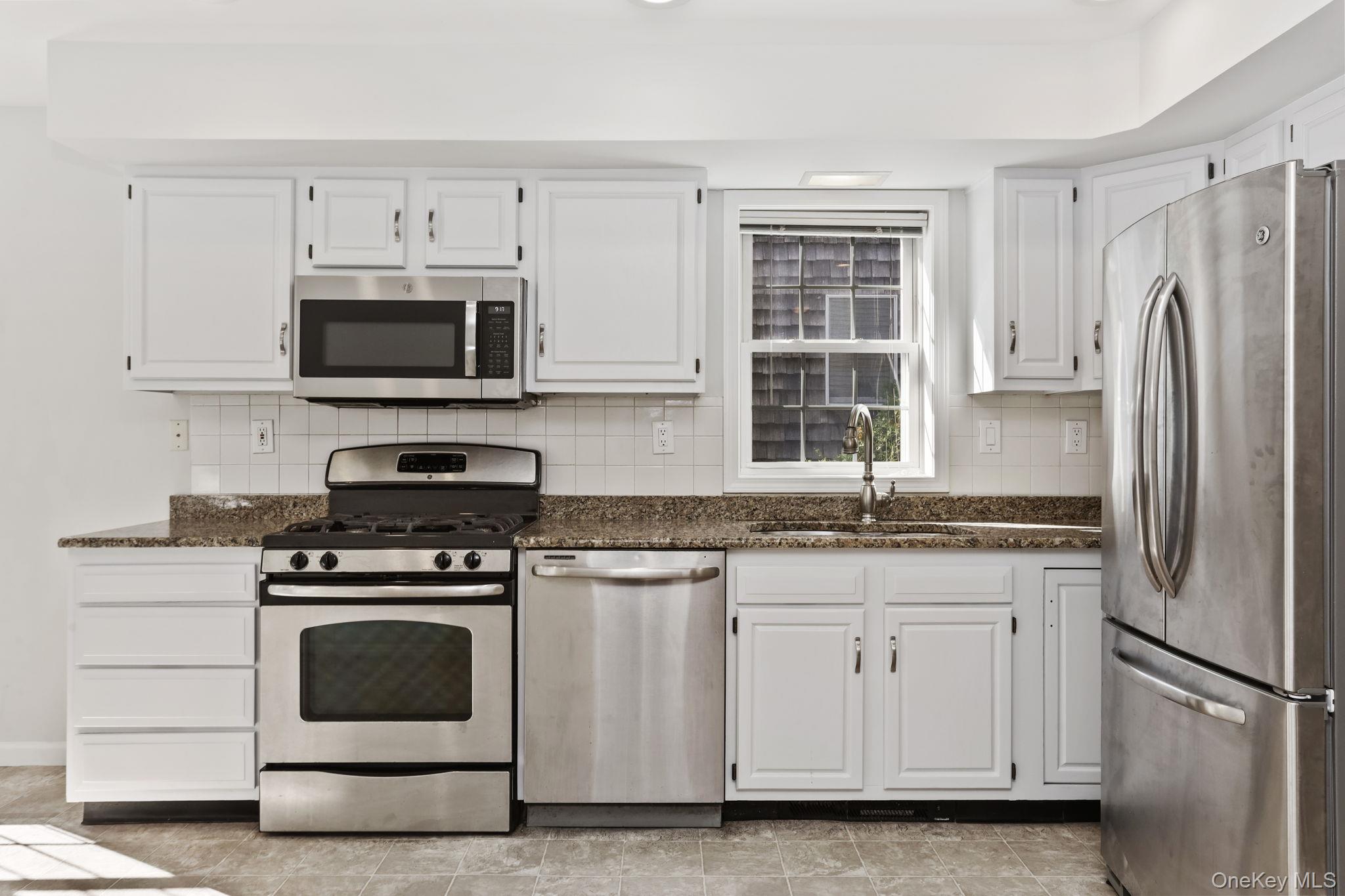 #5 photo, 161 Adelphi Avenue, Harrison , NY 10528