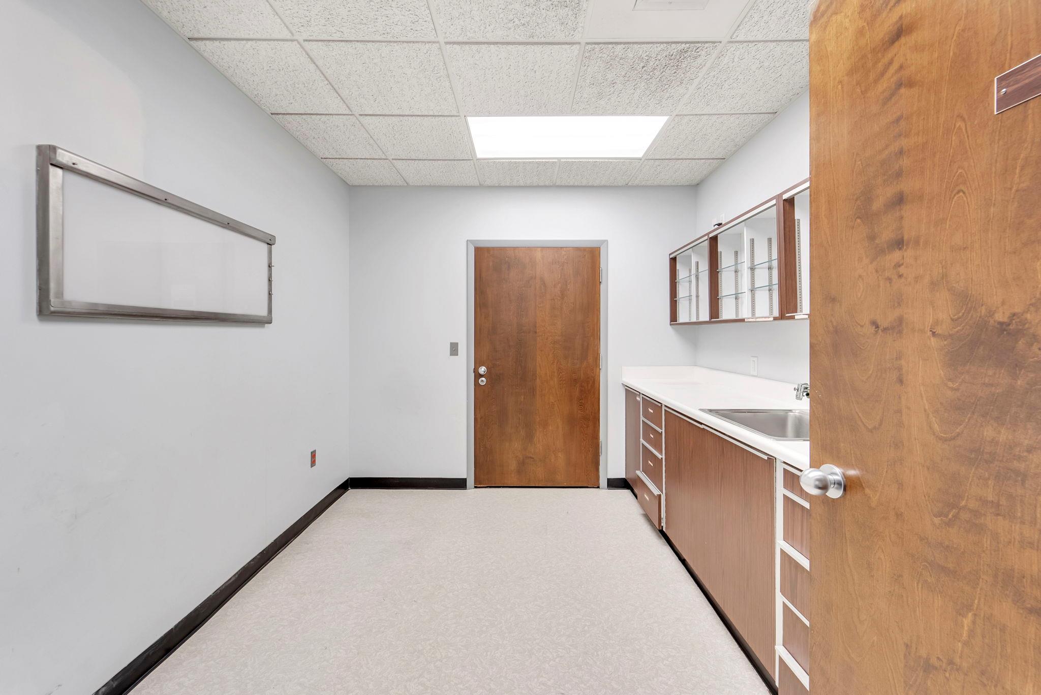 #18 photo, 107 Dutch Hill Road, Orangeburg , NY 10962