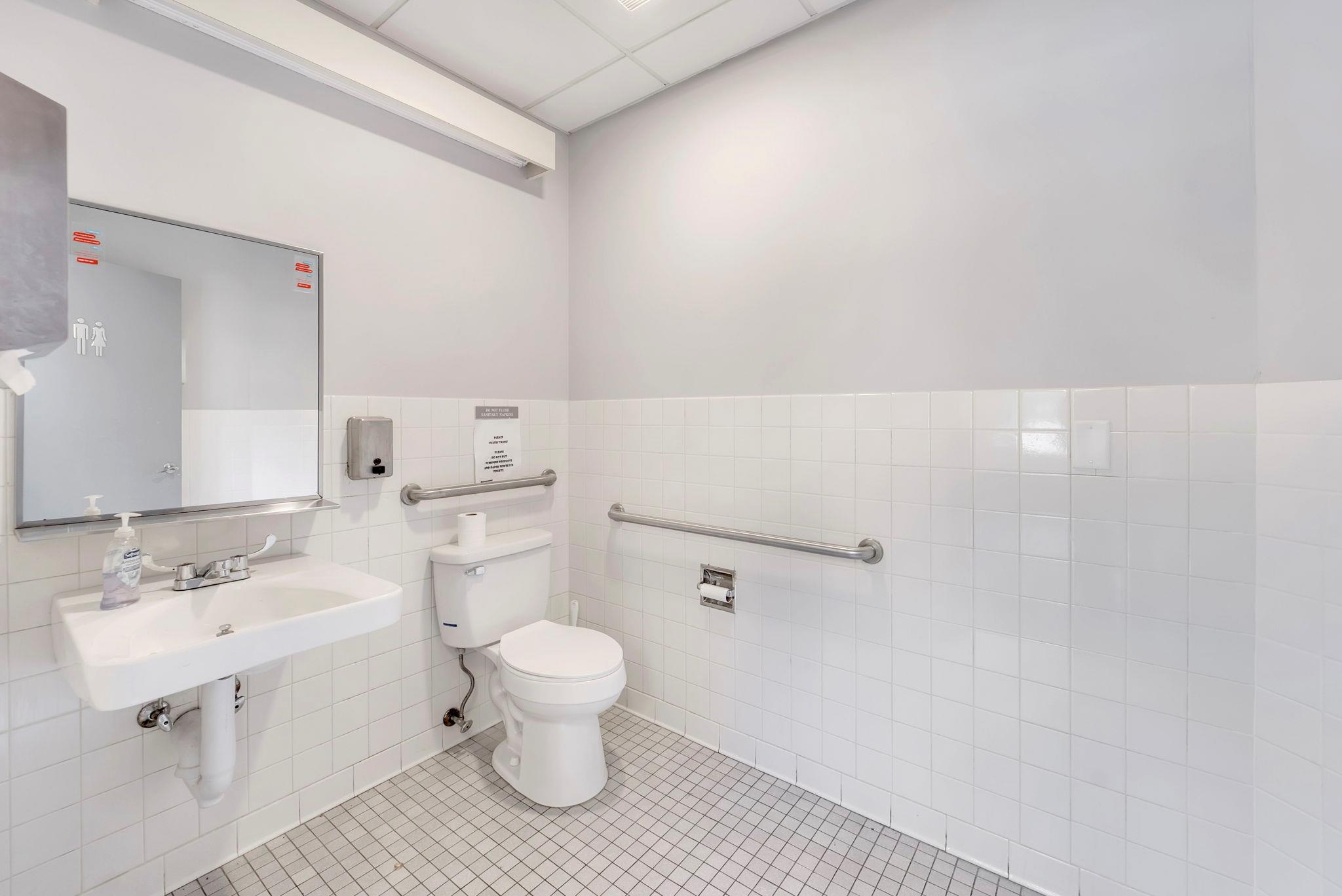 #19 photo, 107 Dutch Hill Road, Orangeburg , NY 10962