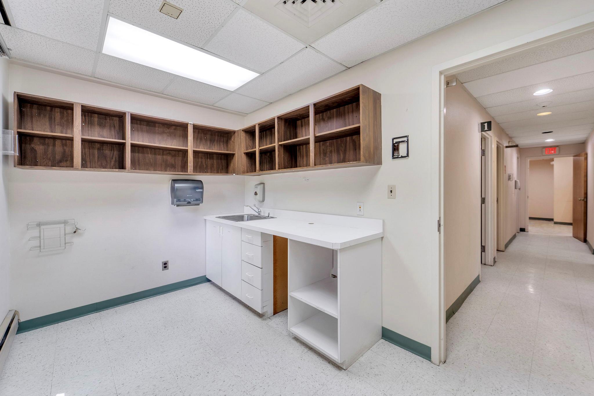 #18 photo, 103 Dutch Hill Road, Orangeburg , NY 10962