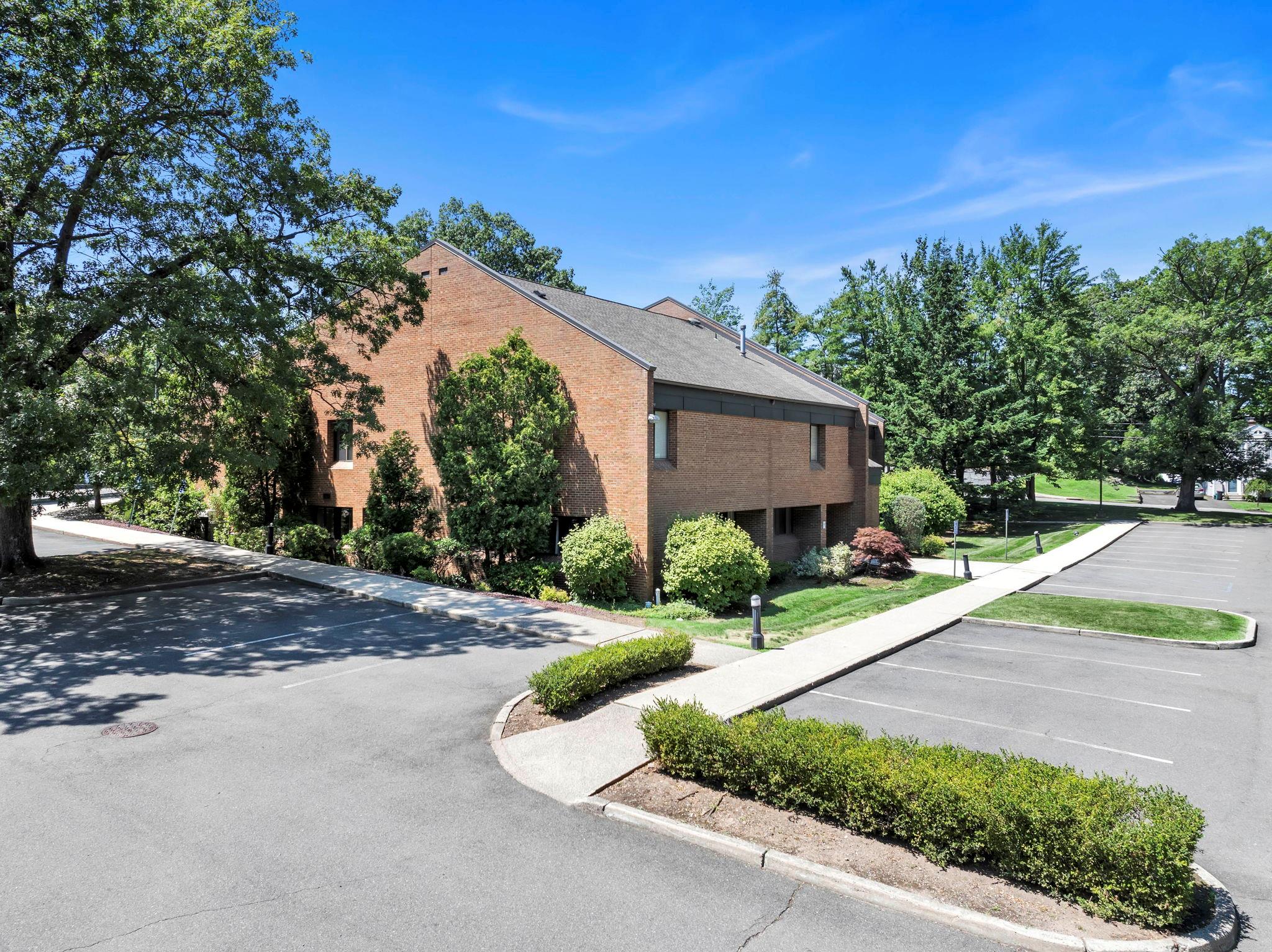 #4 photo, 103 Dutch Hill Road, Orangeburg , NY 10962