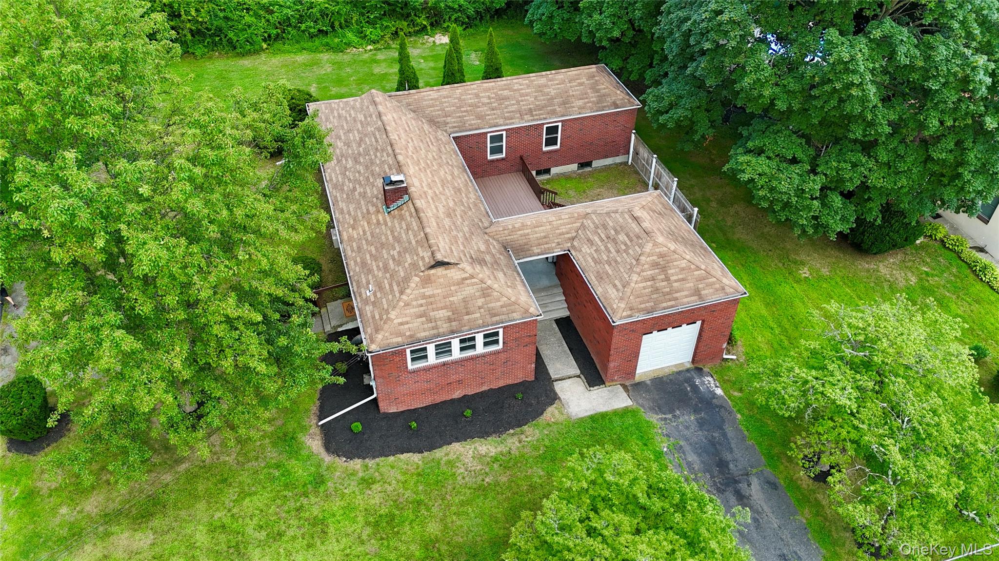 #3 photo, 11 Willow Lane, New Windsor , NY 12553