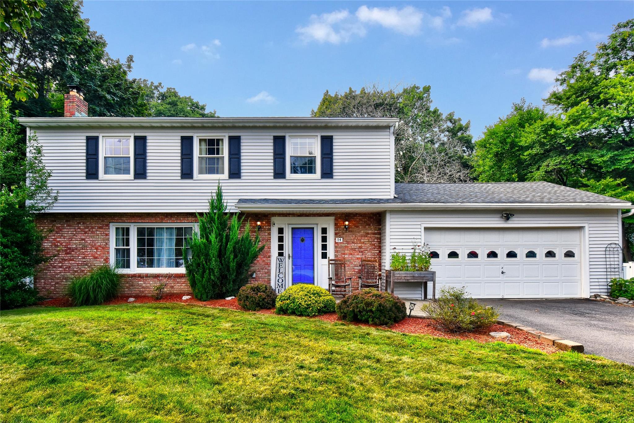 #1 photo, 14 Cimorelli Drive, New Windsor , NY 12553
