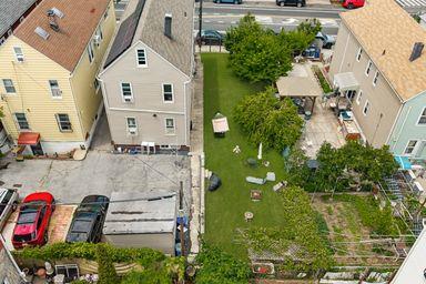 #2 photo, 930 Morris Park Avenue, Bronx , NY 10462