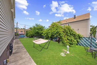 #6 photo, 930 Morris Park Avenue, Bronx , NY 10462