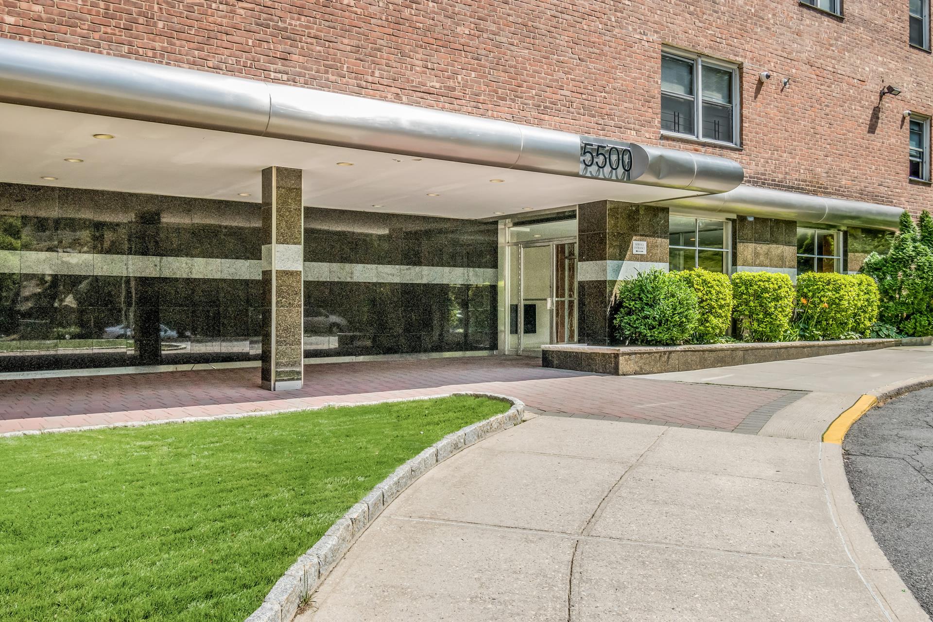 #21 photo, 5500 FIELDSTON Road, North Riverdale , NY 10471