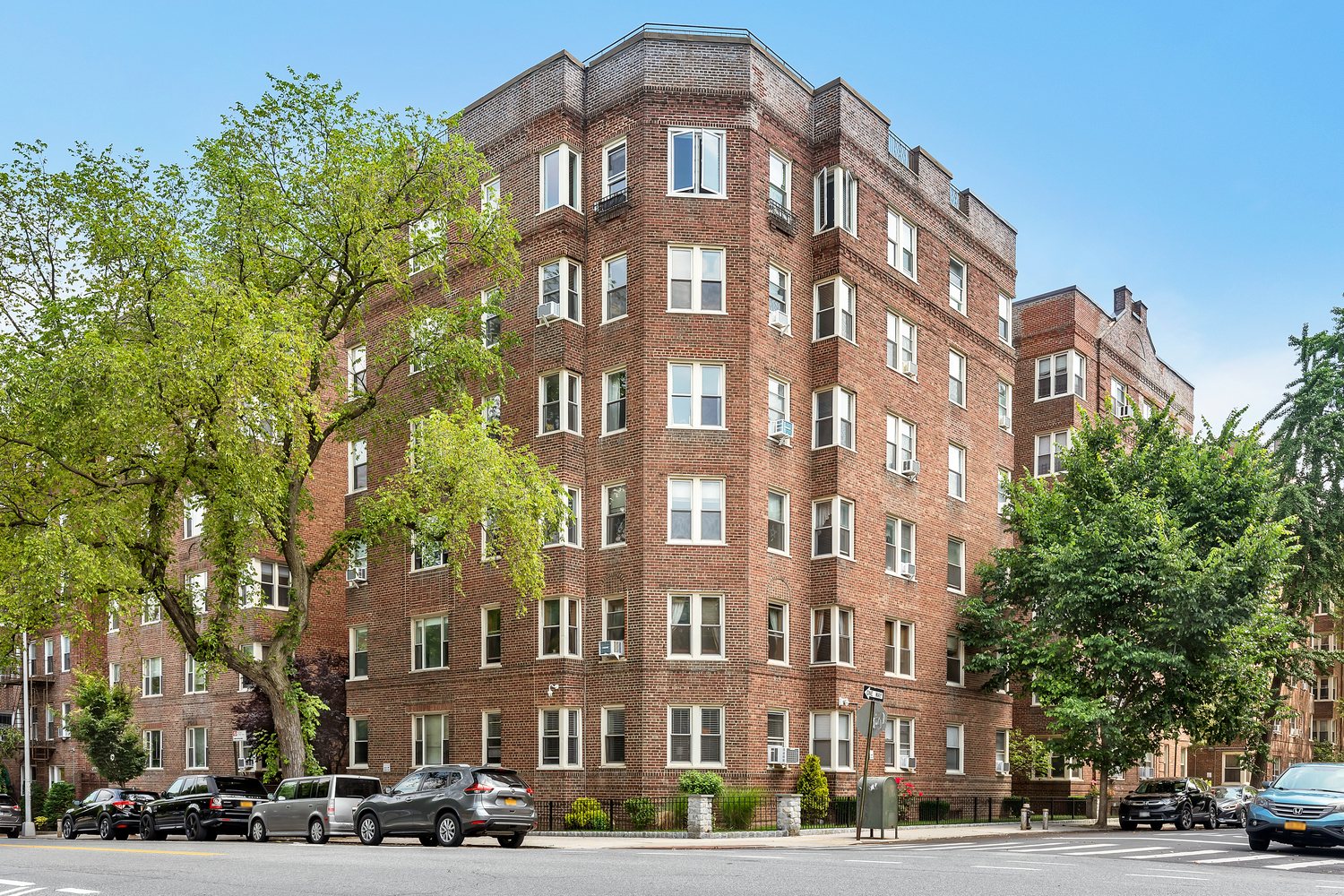 #14 photo, 9281 SHORE Road, Fort Hamilton , NY 11209